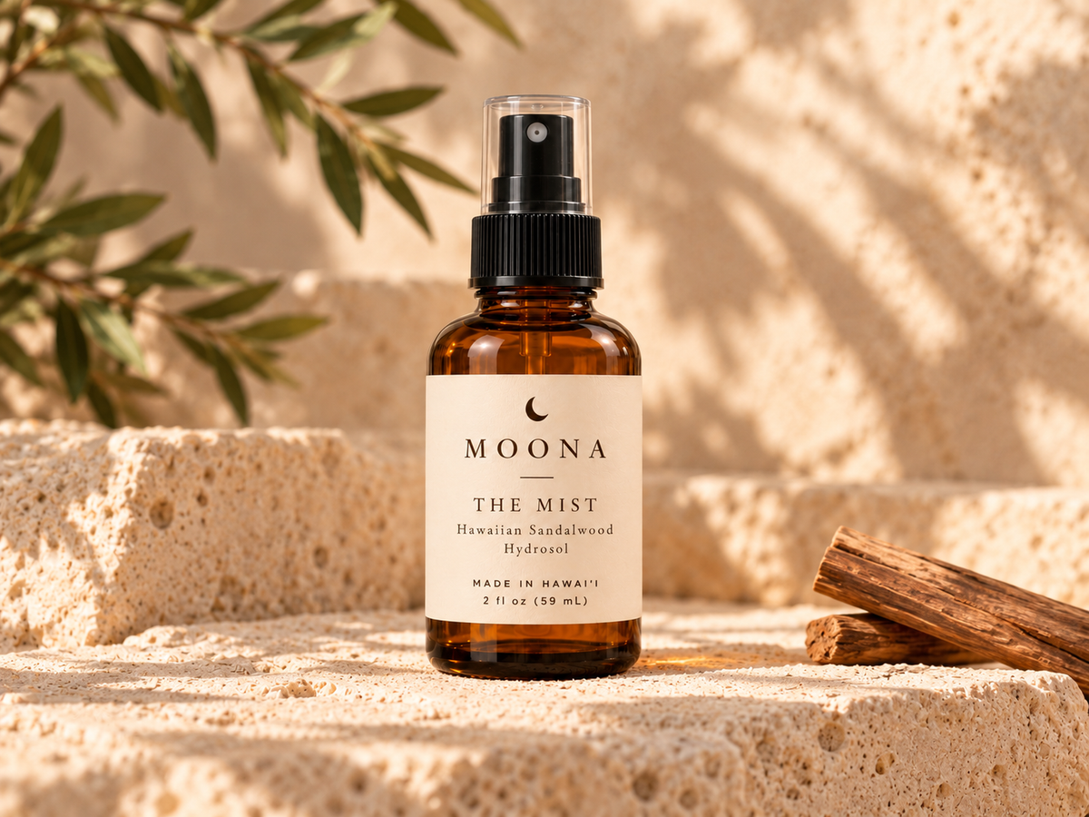 MOONA The Mist, Hawaiian Sandalwood Hydrosol, Made in Hawaiʻi, 2 fl oz (59 mL)